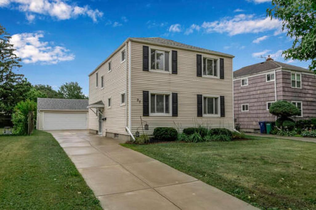 Gorgeous 2 Queen Bedroom Lower Apartment In North Buffalo With Free Driveway Parking 外观 照片