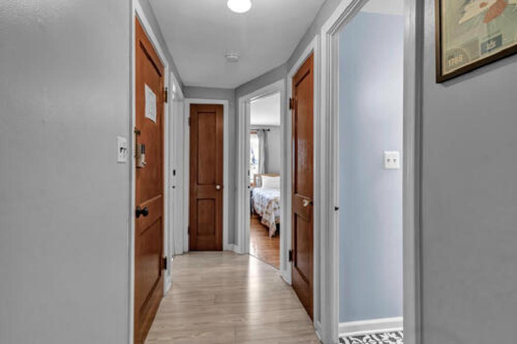 Gorgeous 2 Queen Bedroom Lower Apartment In North Buffalo With Free Driveway Parking 外观 照片